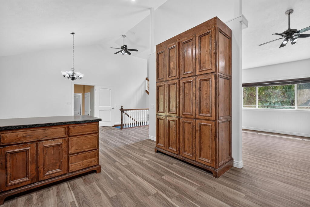 4821 E 150 N Property Photo 14