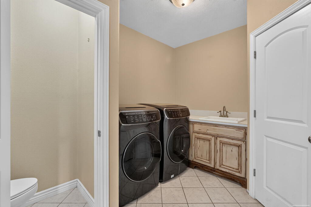 4821 E 150 N Property Photo 19
