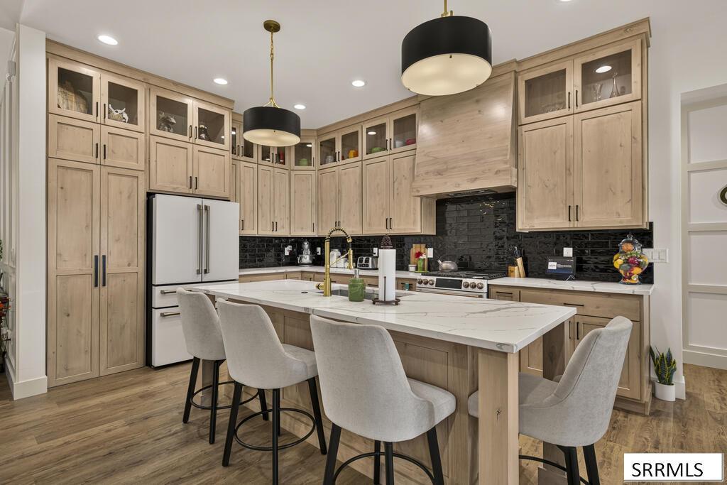 3741 E 331 N Property Photo 12