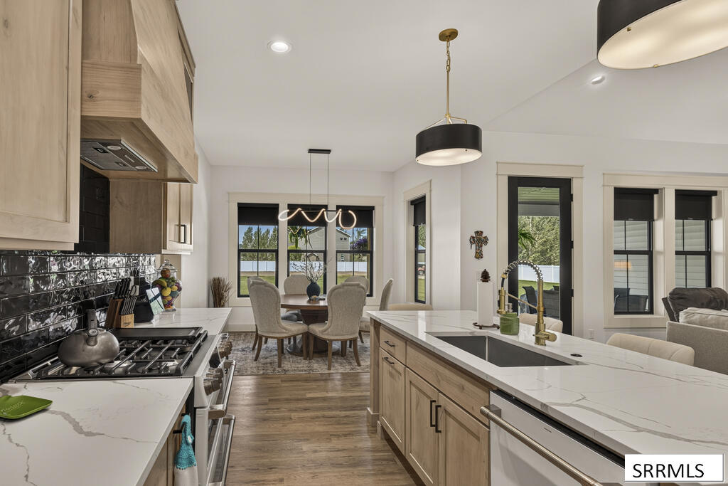 3741 E 331 N Property Photo 15