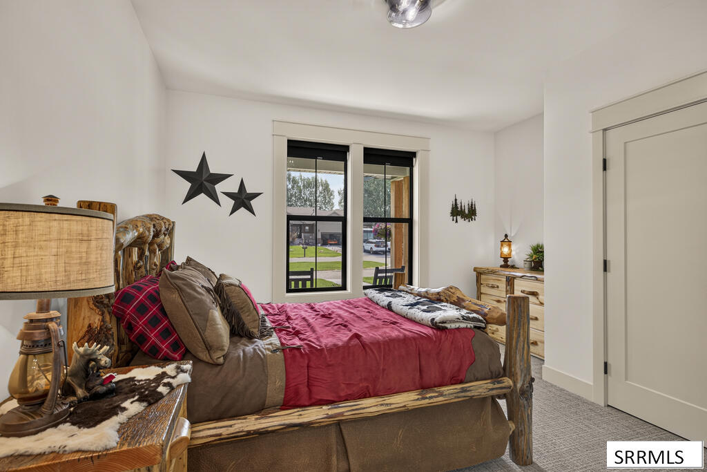 3741 E 331 N Property Photo 33