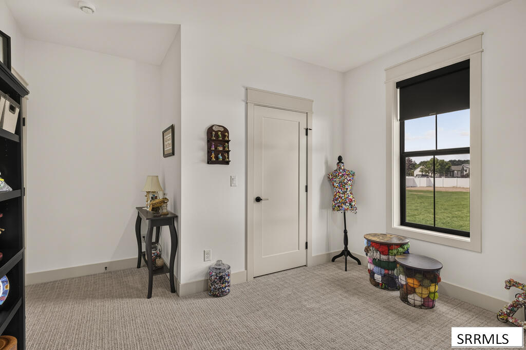 3741 E 331 N Property Photo 41