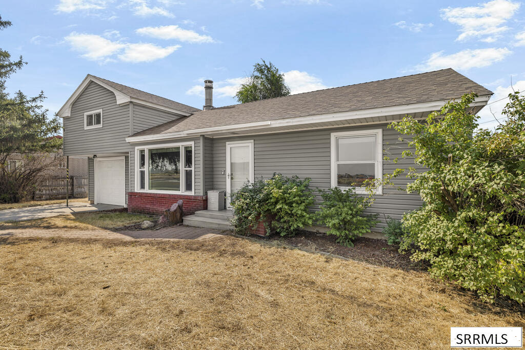 2516 E Lincoln Road Property Photo 3