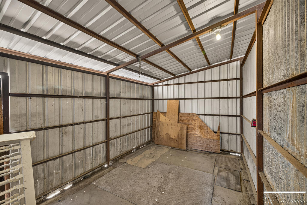 2516 E Lincoln Road Property Photo 46