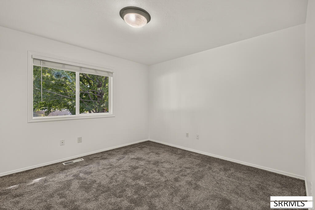1109 S Diamond Circle Property Photo 10