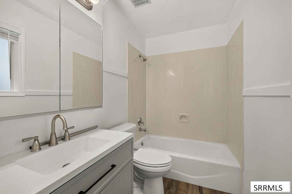 1109 S Diamond Circle Property Photo 12