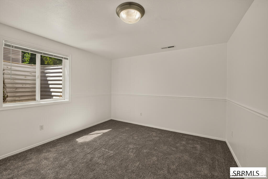 1109 S Diamond Circle Property Photo 18
