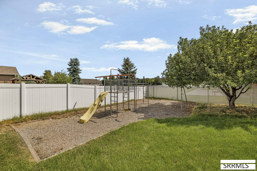1109 S Diamond Circle Property Photo 25
