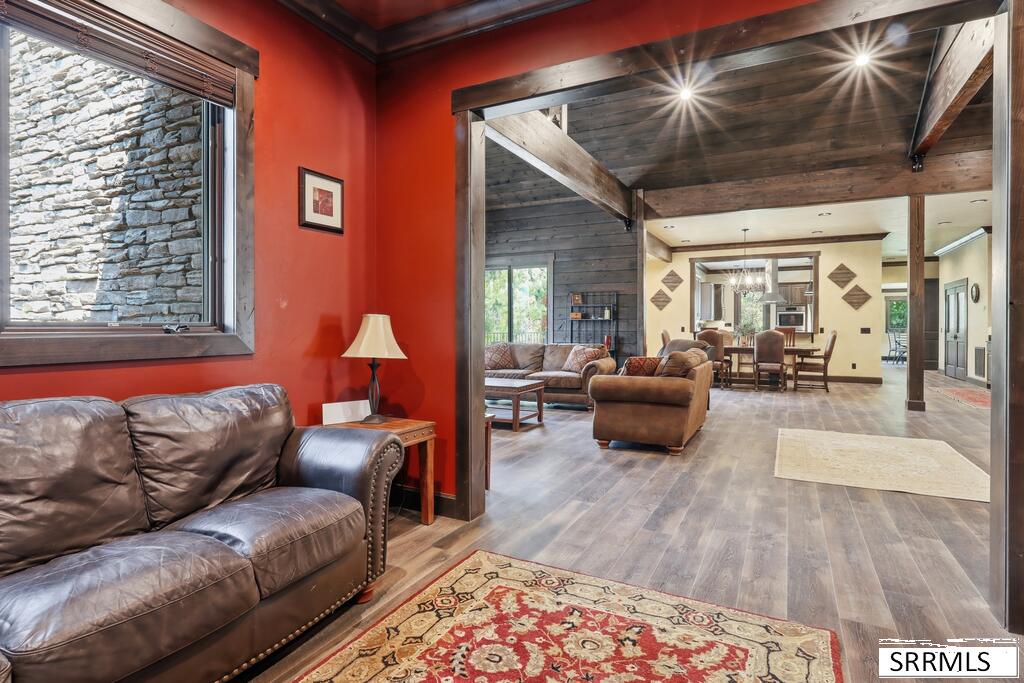 5 Delaney Lane Property Photo 19
