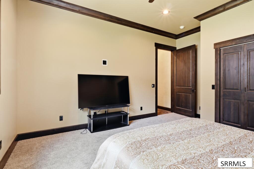 5 Delaney Lane Property Photo 37