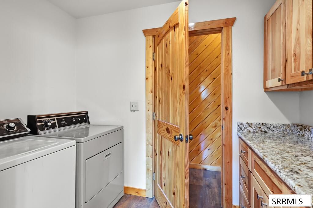 5 Delaney Lane Property Photo 43