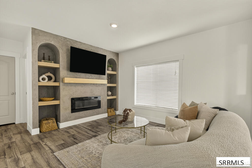 280 N 2270 E Property Photo 13