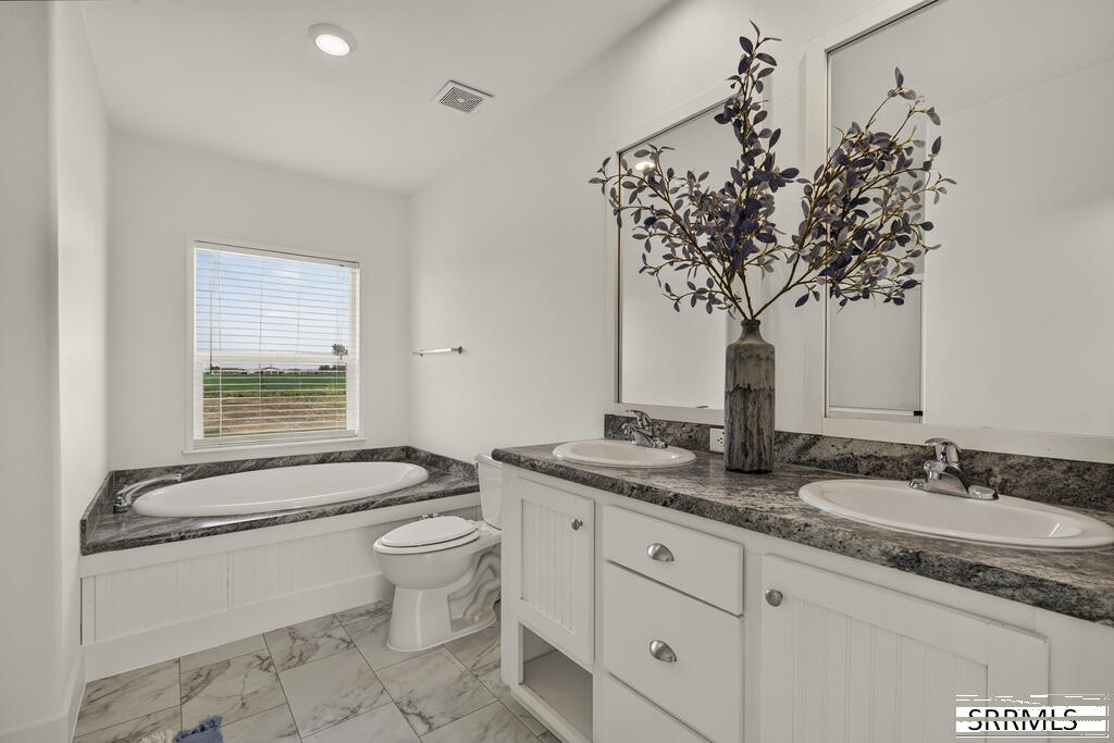 280 N 2270 E Property Photo 18