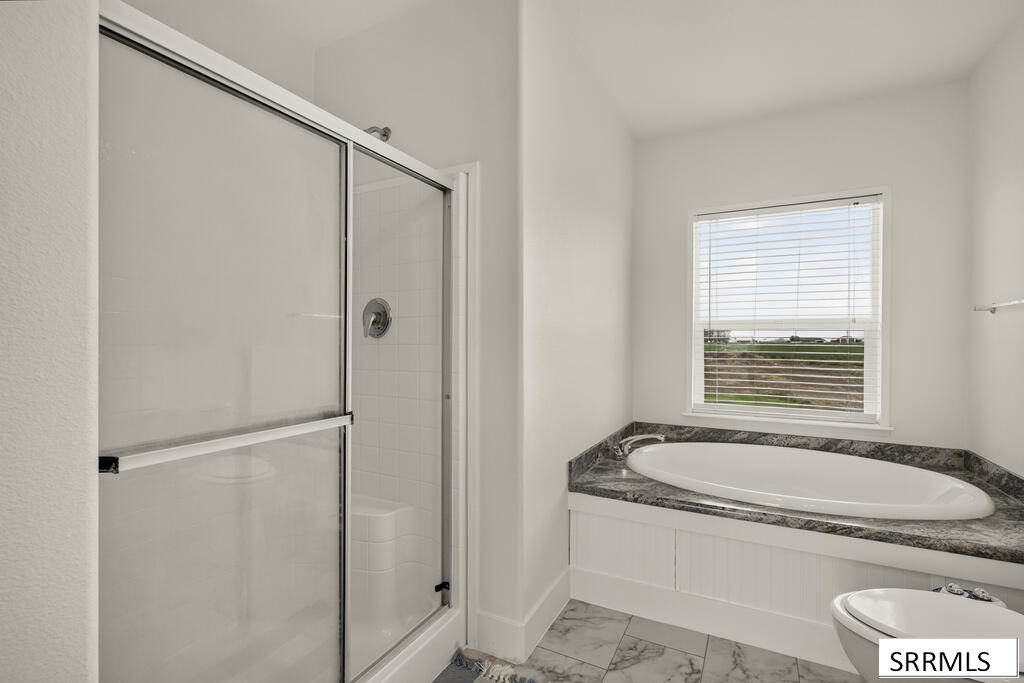 280 N 2270 E Property Photo 19