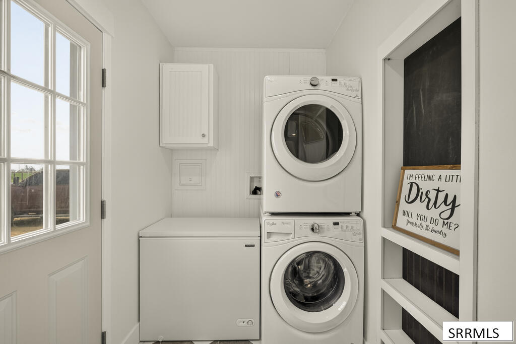 280 N 2270 E Property Photo 26