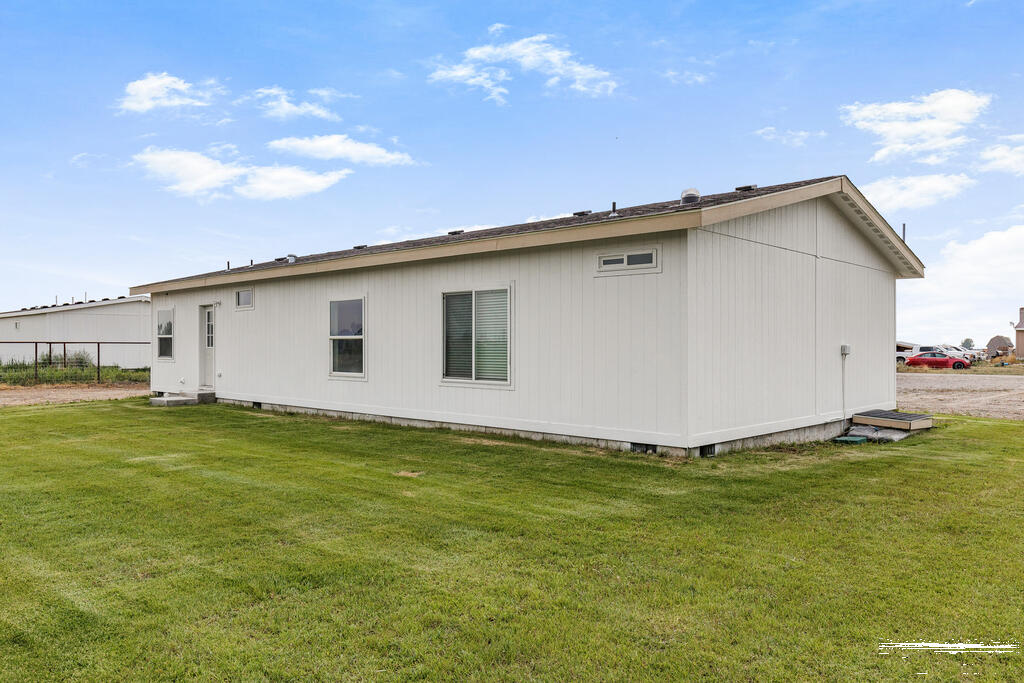 280 N 2270 E Property Photo 30
