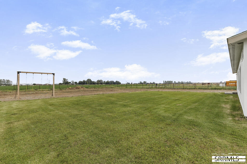 280 N 2270 E Property Photo 31