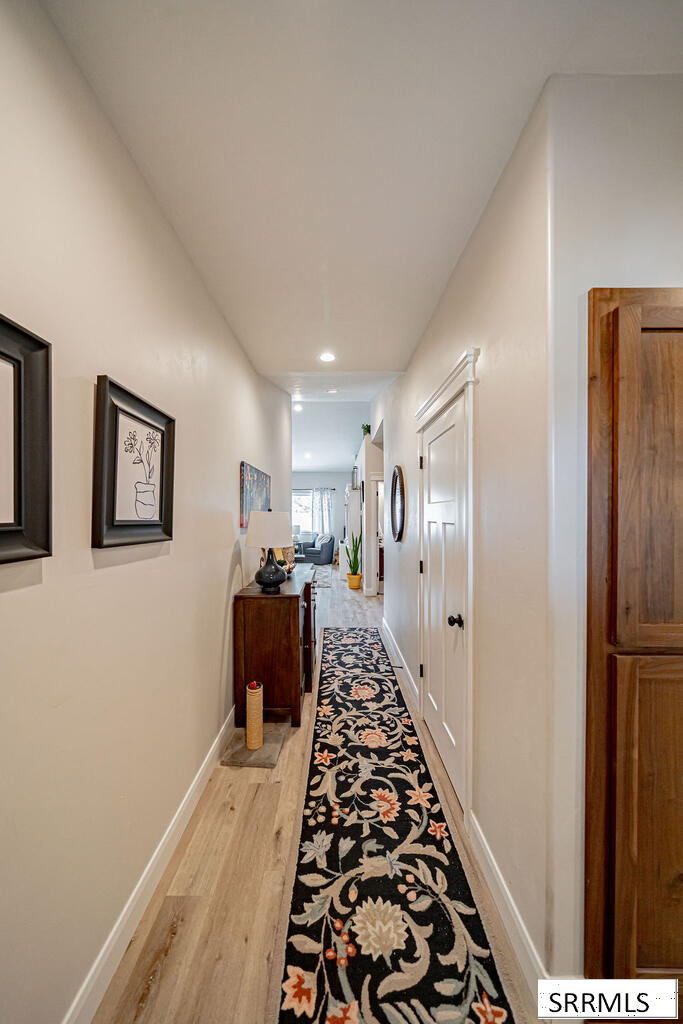 159 Park View Loop Property Photo 4