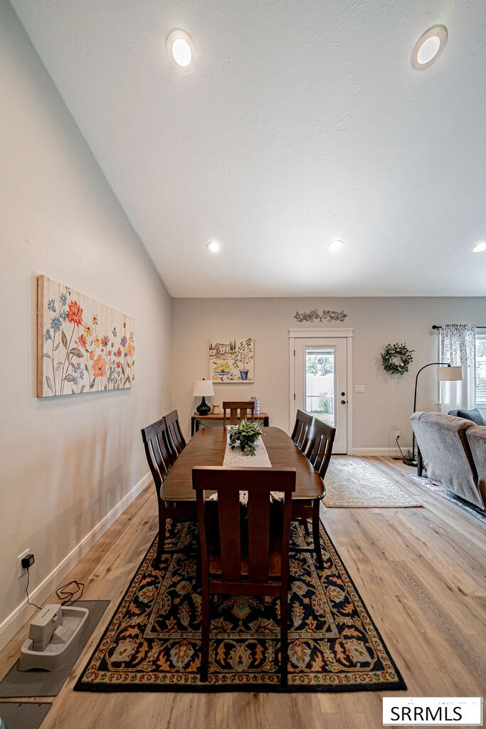159 Park View Loop Property Photo 8