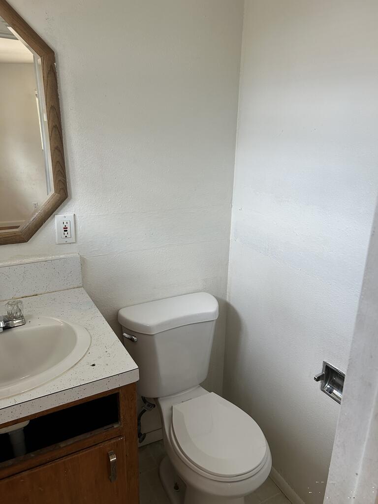 748 W 175 N Property Photo 11