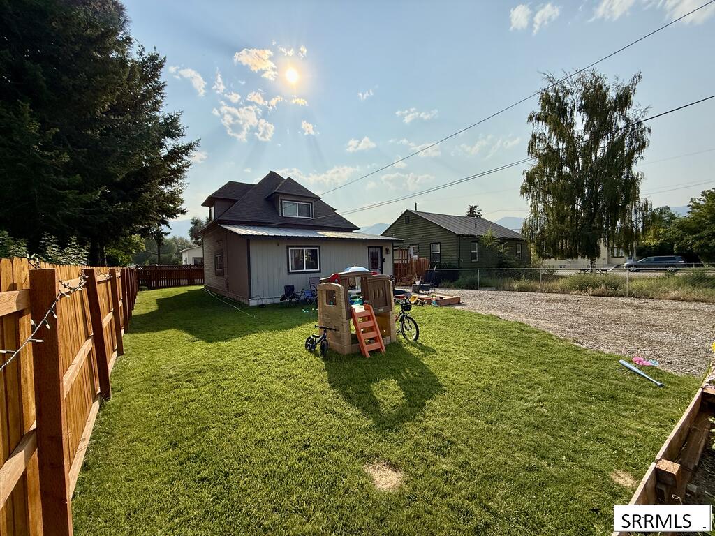 604 Hope Avenue Property Photo 4