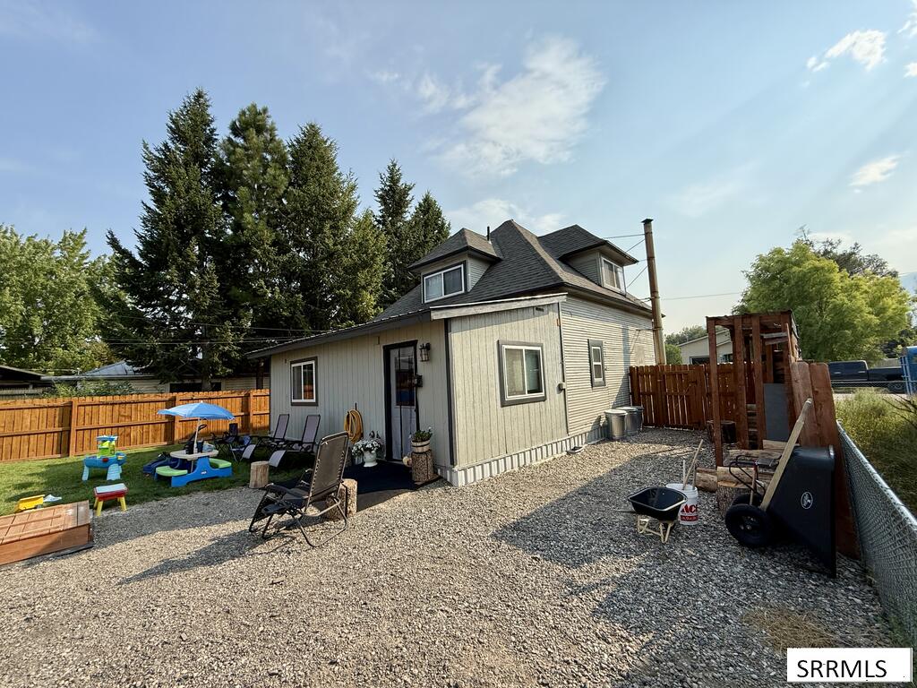 604 Hope Avenue Property Photo 5