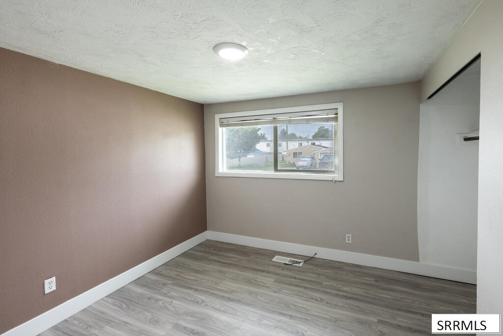 850 Royal Avenue Property Photo 14