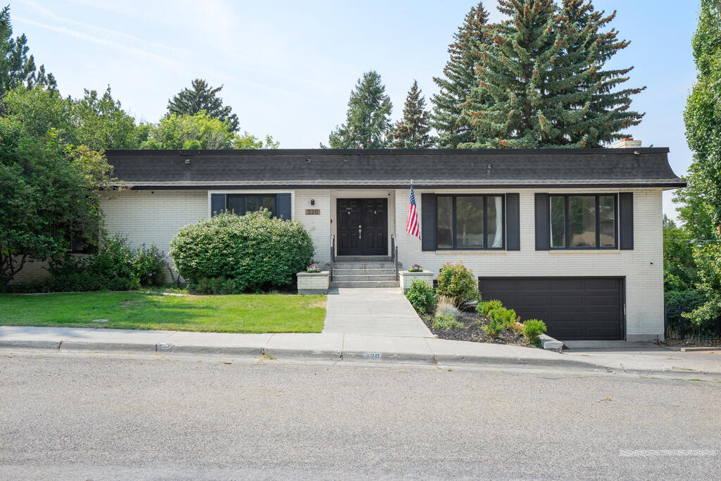 320 Yale Avenue Property Photo 2