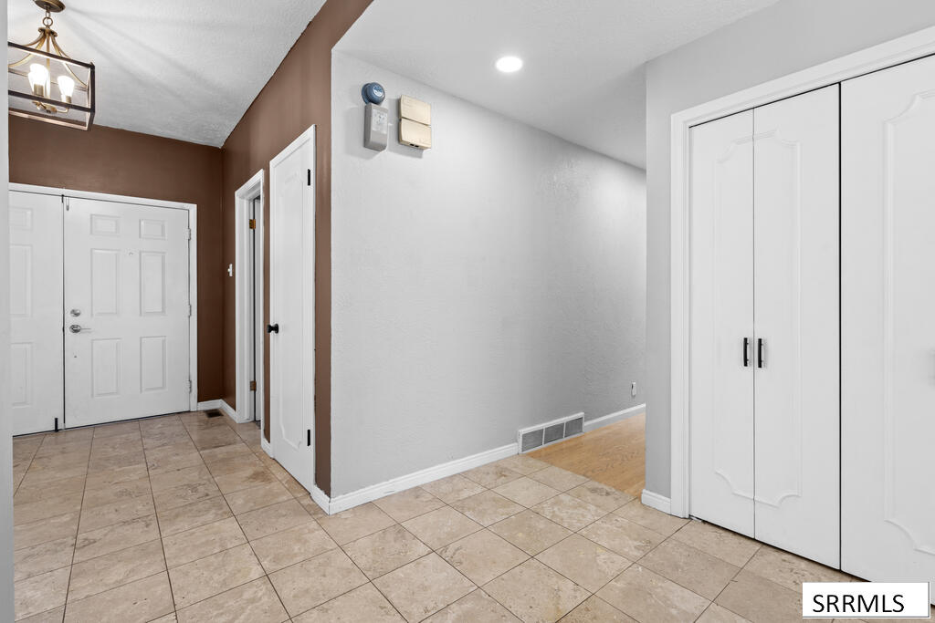 320 Yale Avenue Property Photo 32