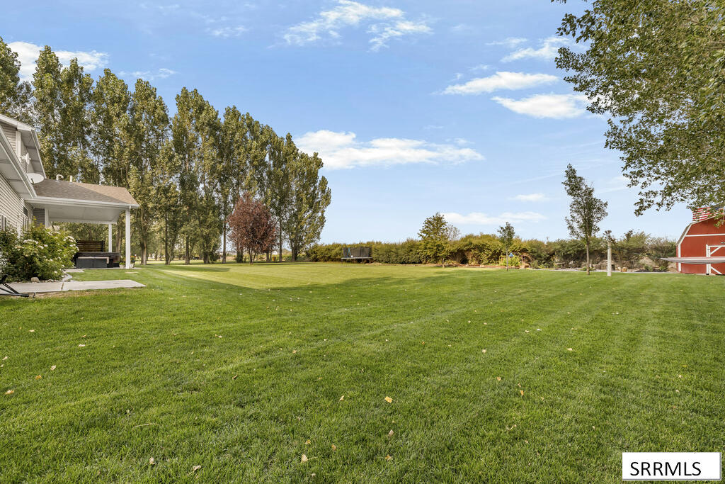 326 N 3744 E Property Photo 11