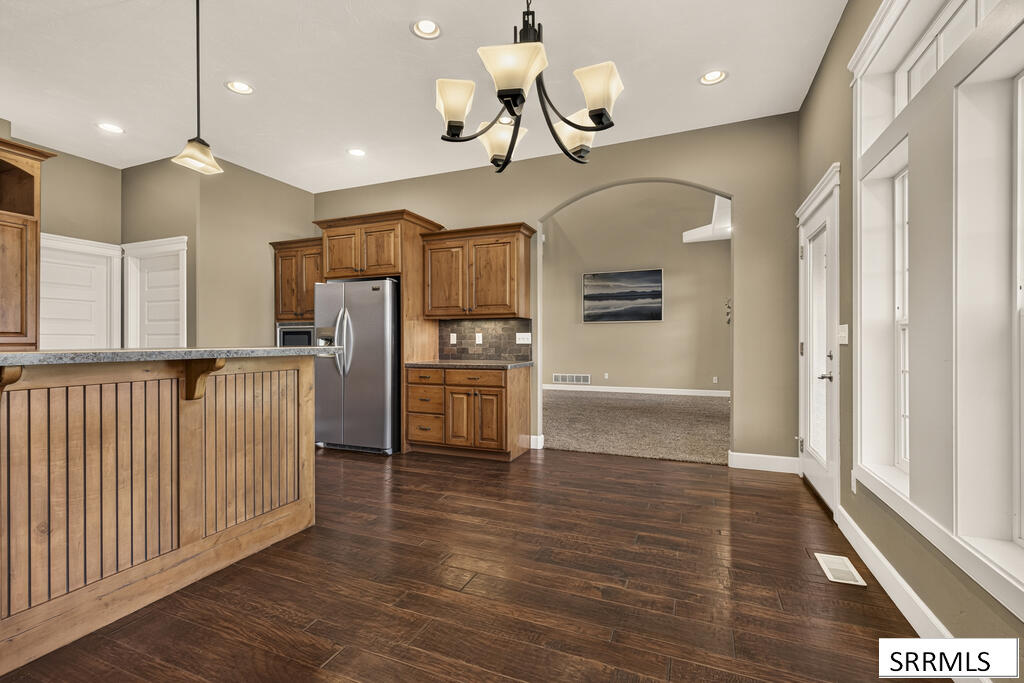 326 N 3744 E Property Photo 24