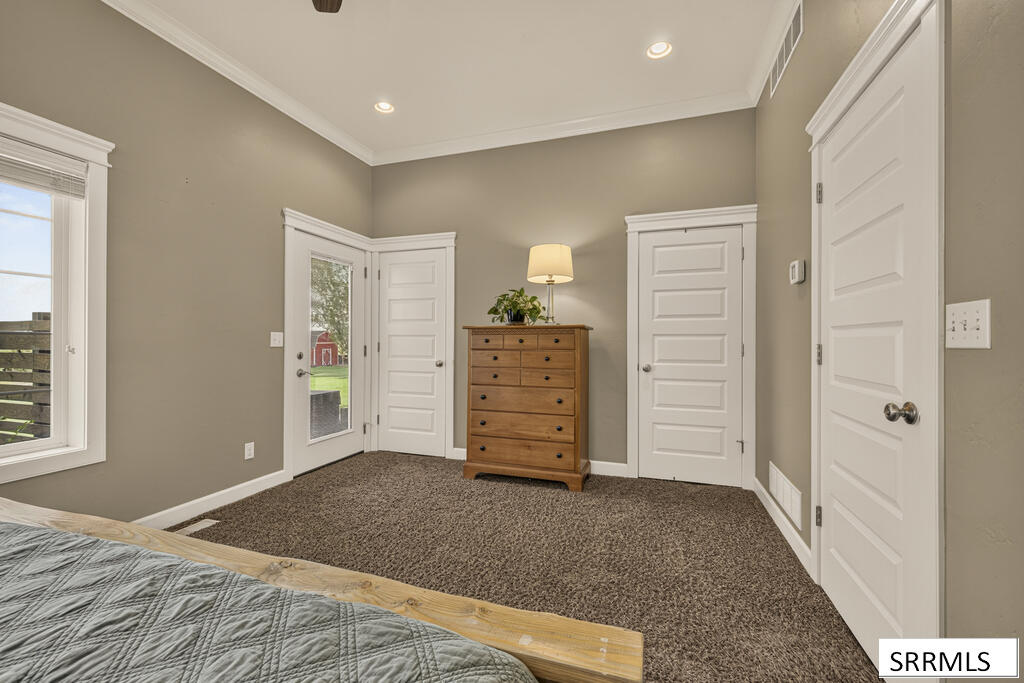 326 N 3744 E Property Photo 27
