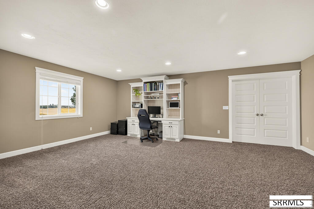 326 N 3744 E Property Photo 38