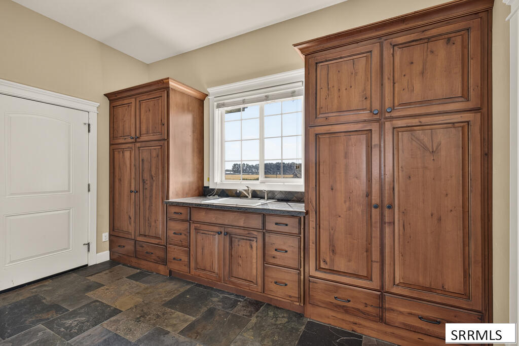 326 N 3744 E Property Photo 57