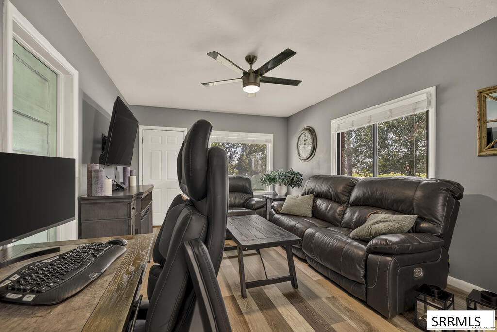 499 N 3300 E Property Photo 7