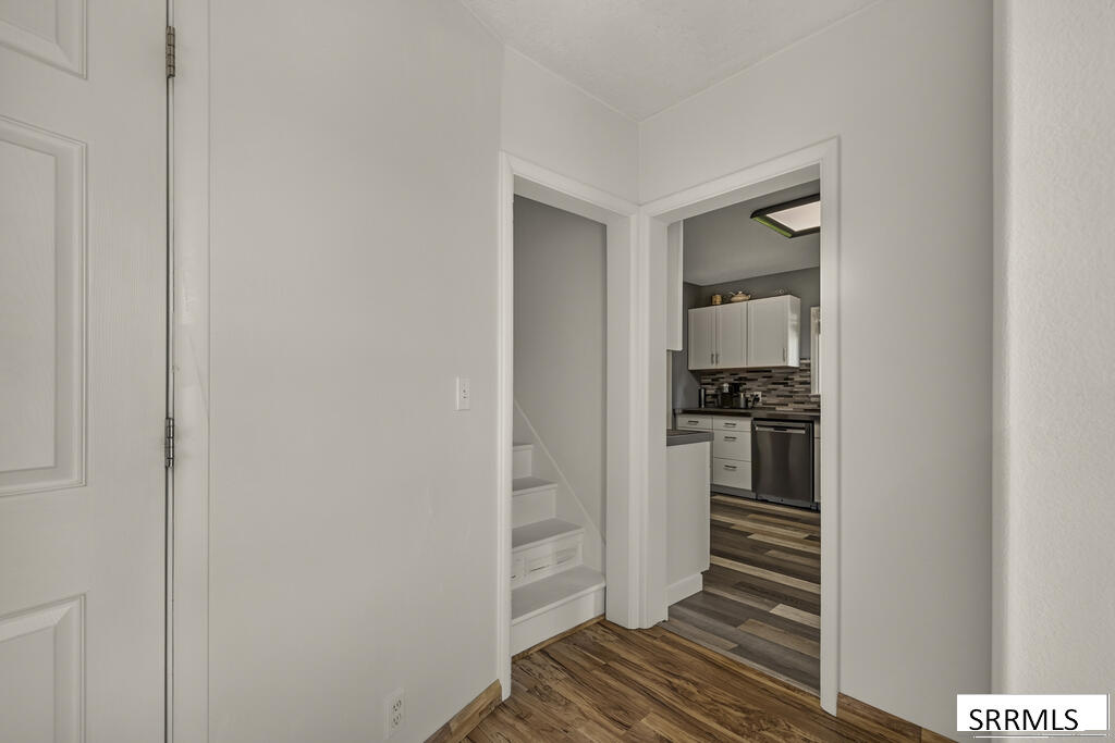 499 N 3300 E Property Photo 21