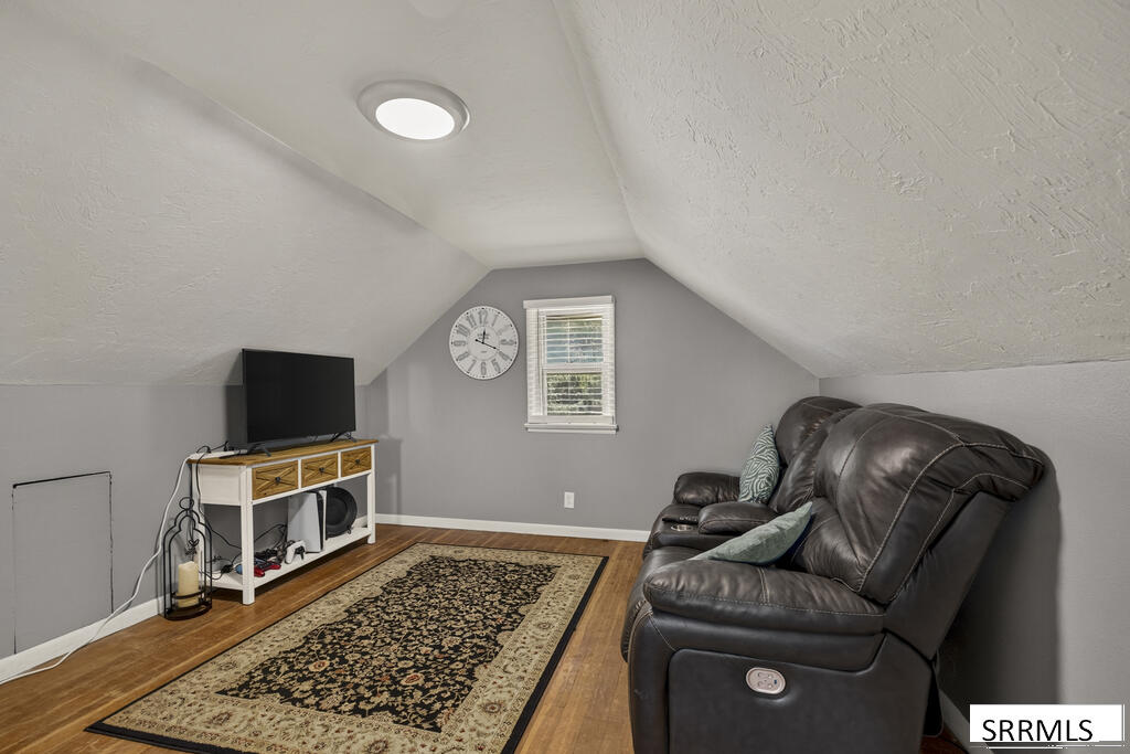 499 N 3300 E Property Photo 24