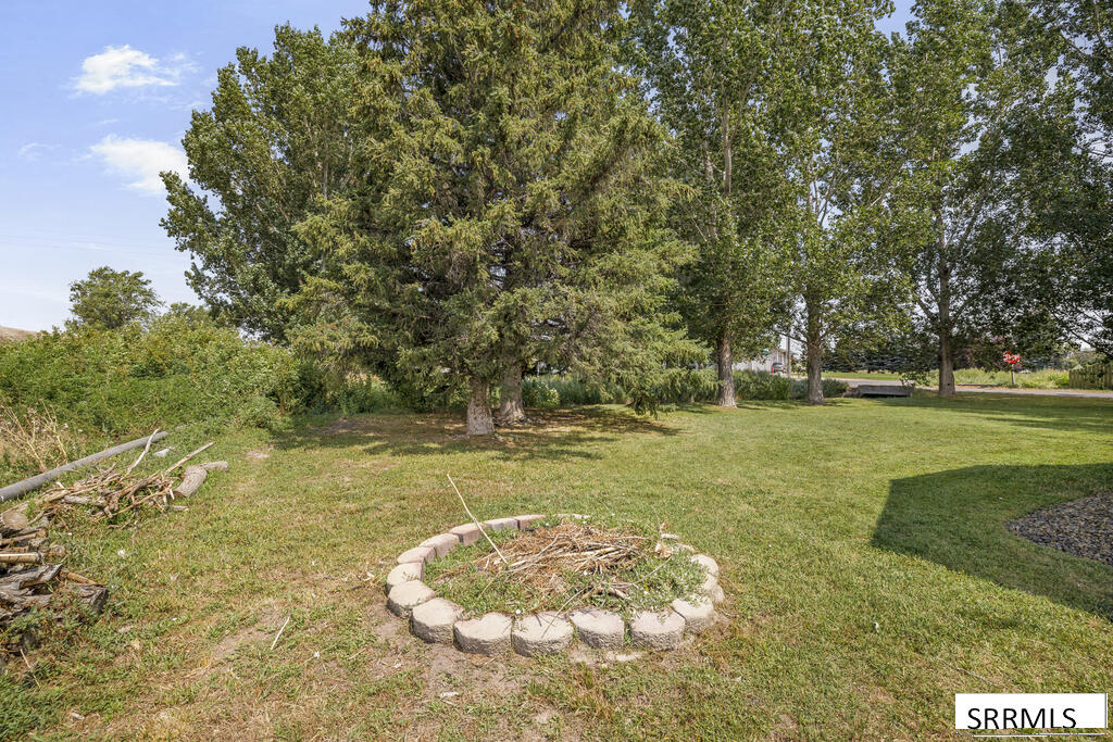 499 N 3300 E Property Photo 41