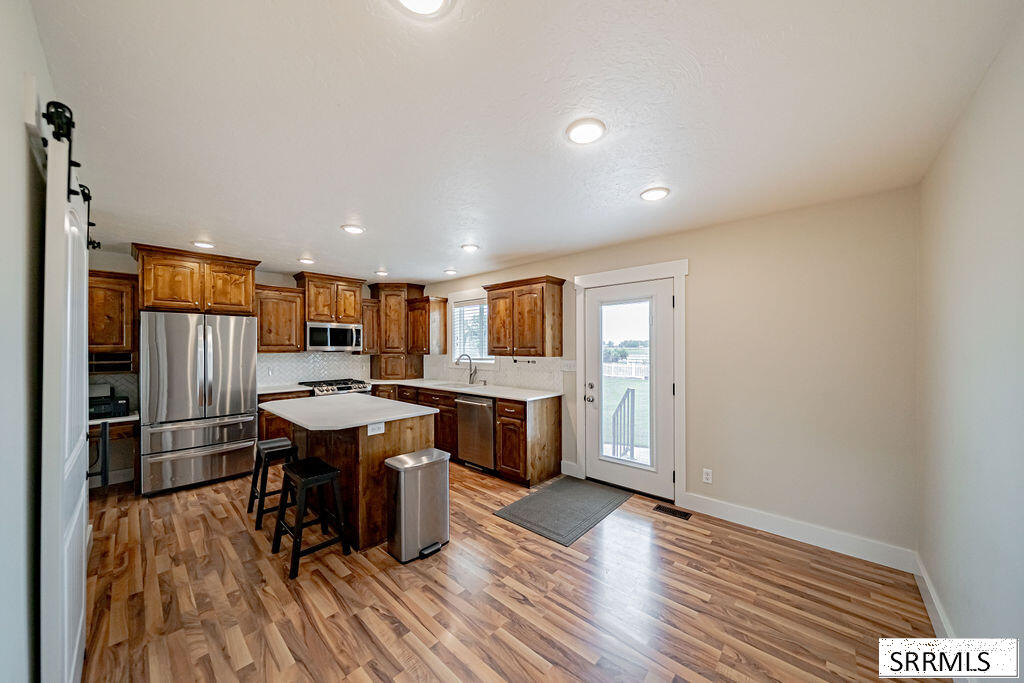 1079 N 2700 W Property Photo 12
