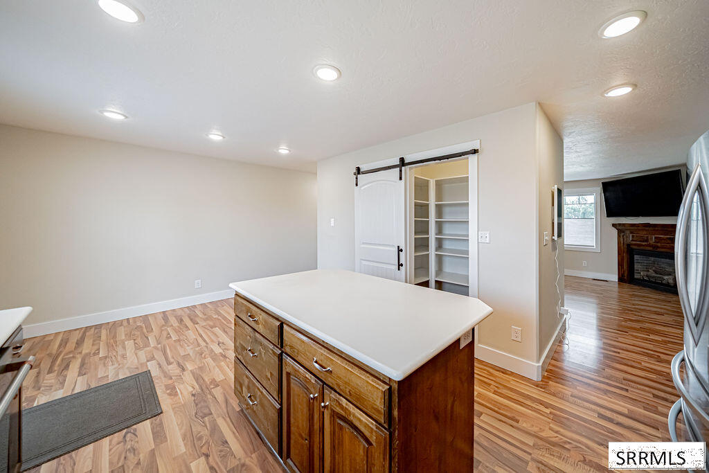 1079 N 2700 W Property Photo 17