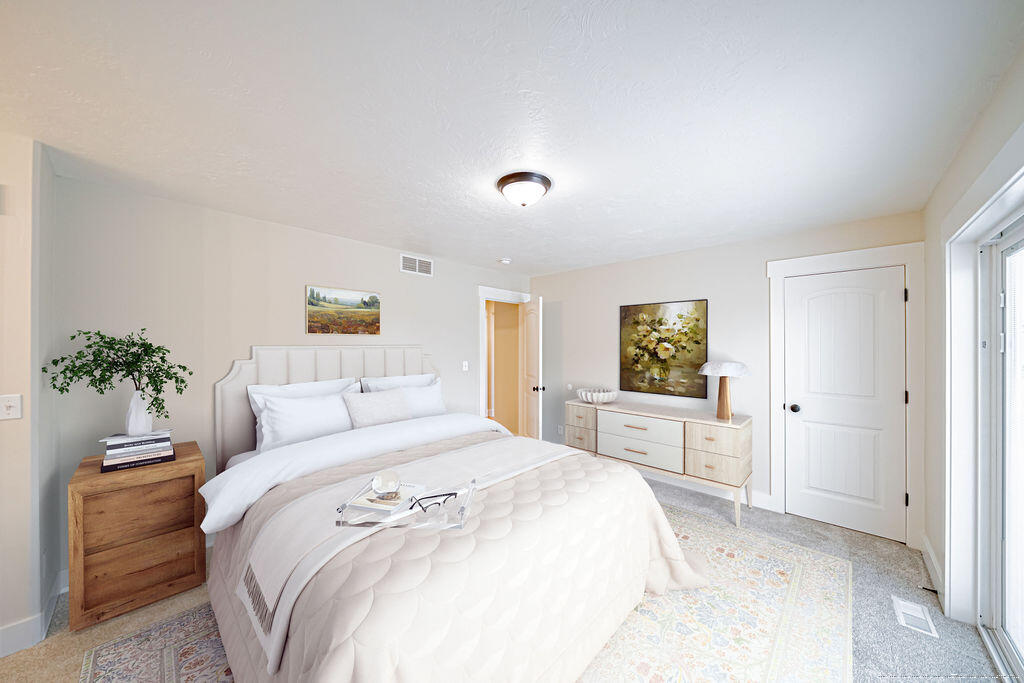 1079 N 2700 W Property Photo 22