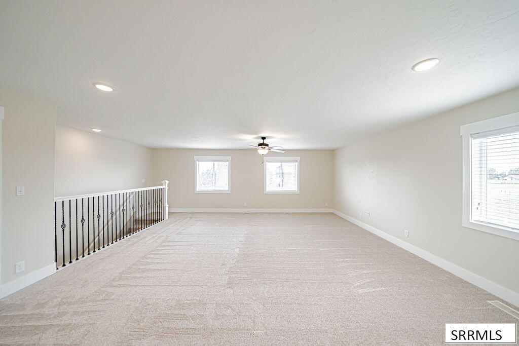 1079 N 2700 W Property Photo 32