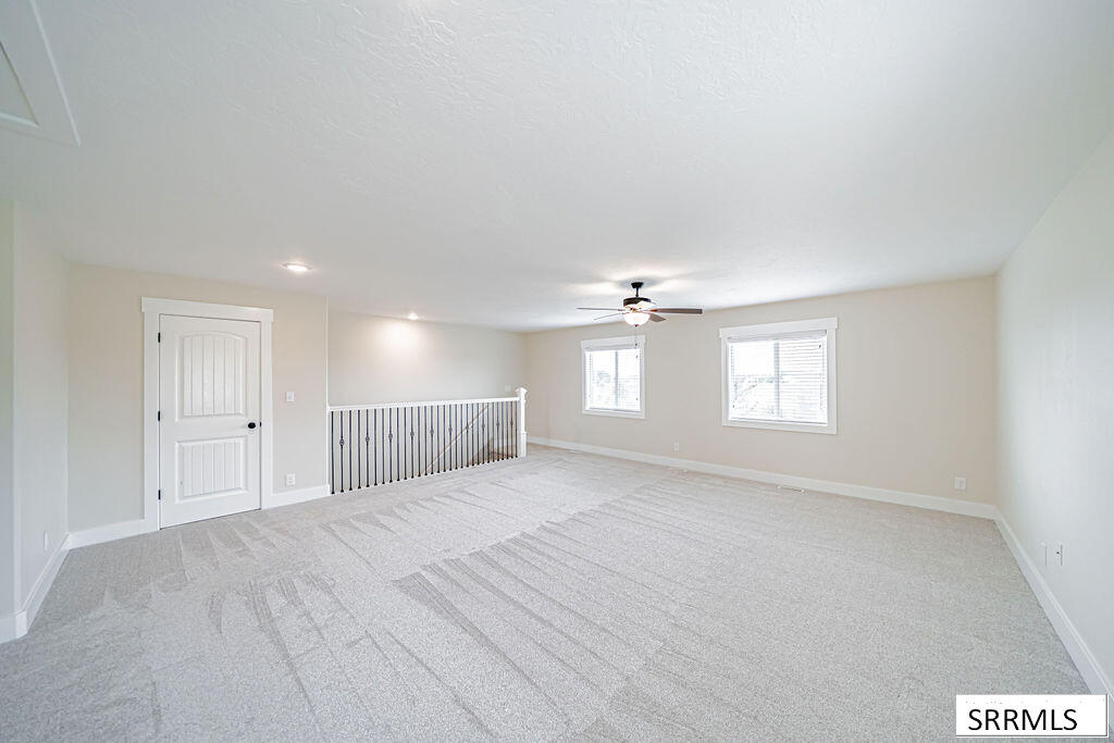 1079 N 2700 W Property Photo 33