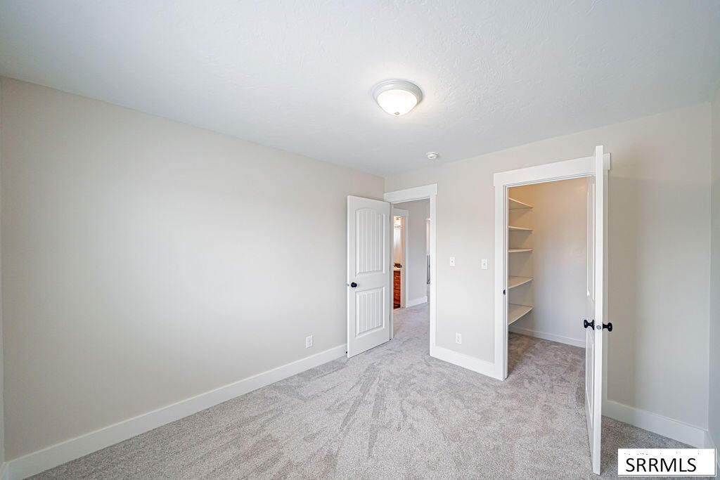 1079 N 2700 W Property Photo 36