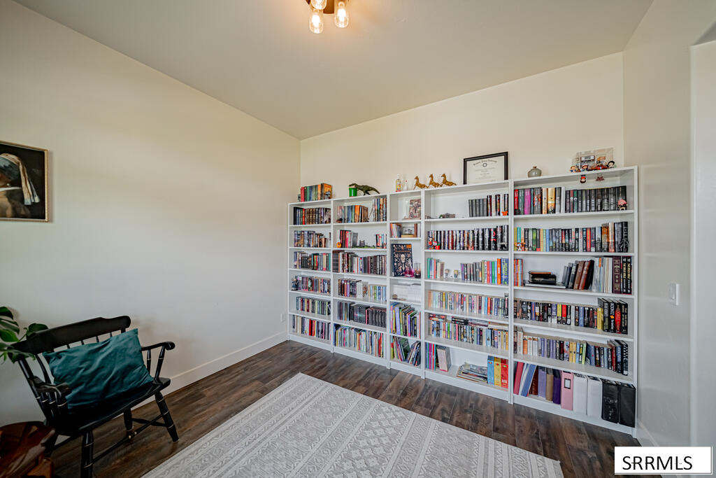 5100 E Nelson Drive Property Photo 11