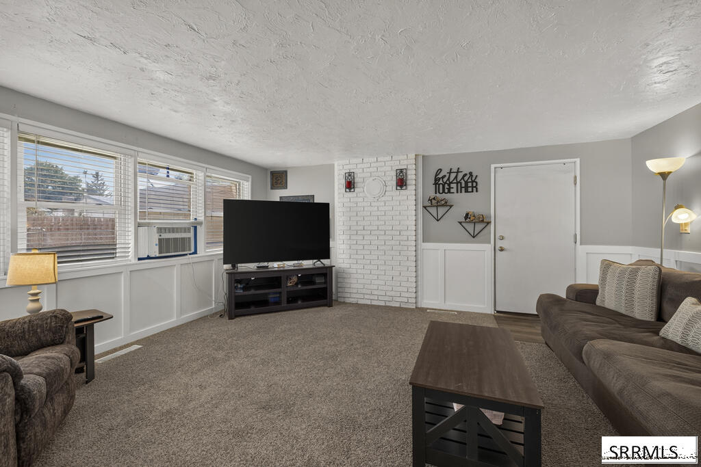 1148 Johnson Street Property Photo 9
