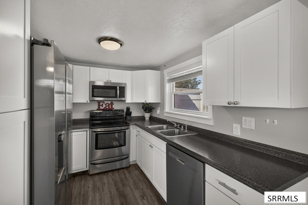 1148 Johnson Street Property Photo 15