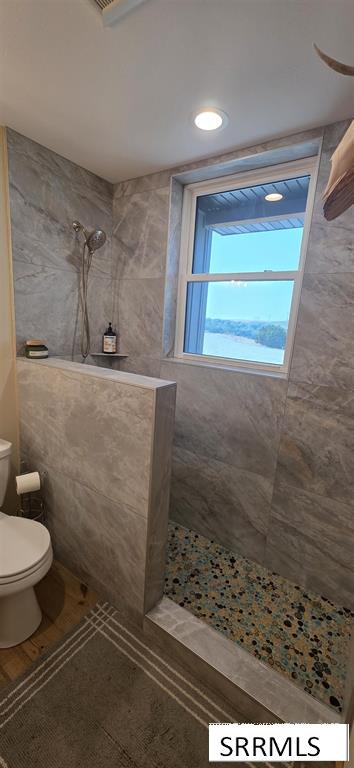305 Snake River Drive Property Photo 31