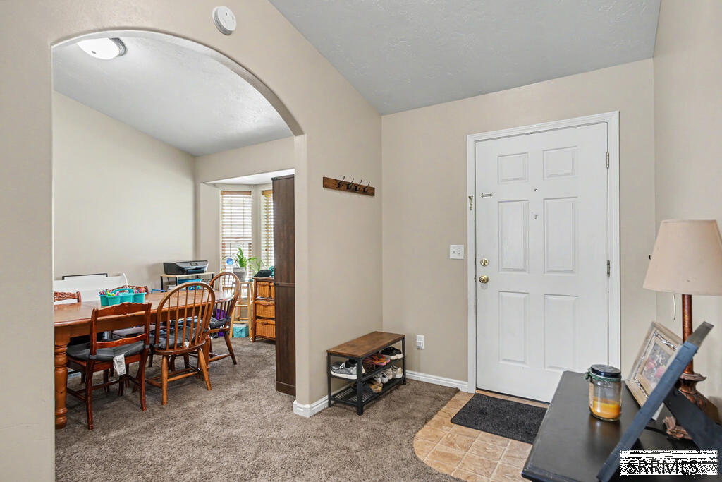 619 S Holladay Circle Property Photo 3