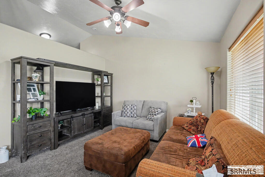 619 S Holladay Circle Property Photo 7